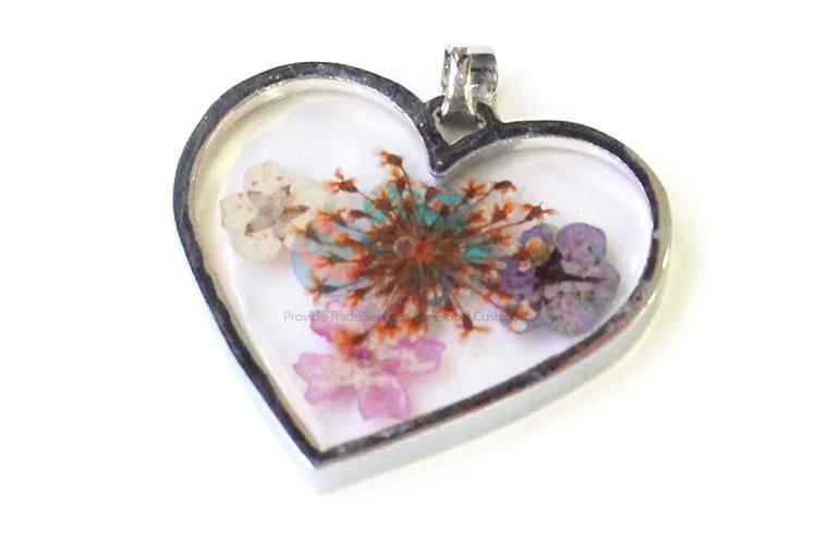 Custom Heart Shape Real Flower Pendant With Gold Chain