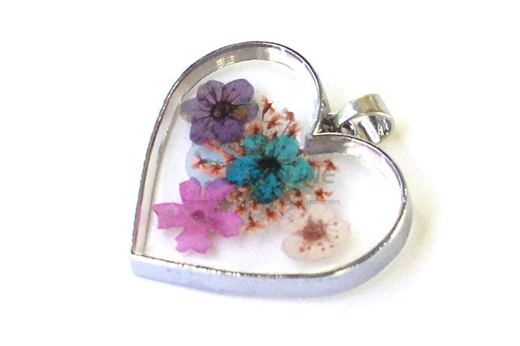 New Arrival Real Flower Pendant Heart Shape Pendant