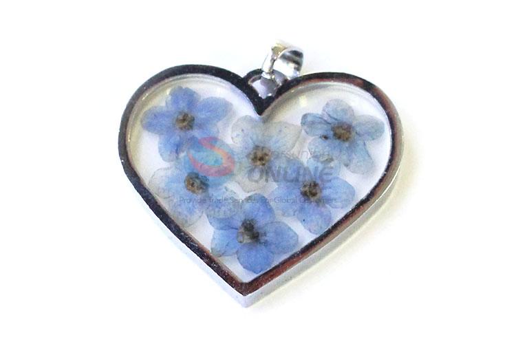 Fashion Design Heart Shape Real Flower Pendant For Ladies