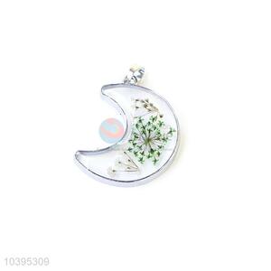 Cute Design Moon Shape Real Flower Pendant