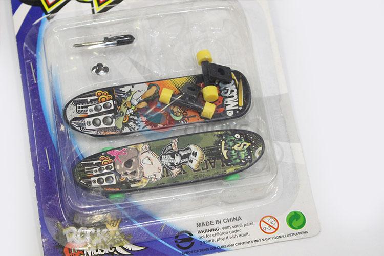 Wholesale Price Mini Finger Skateboard Toy