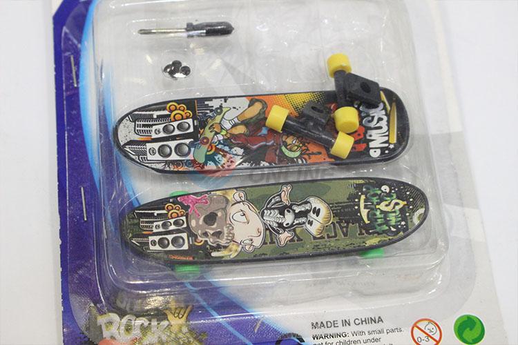 Wholesale Price Mini Finger Skateboard Toy