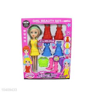 Factory Direct 9 cun Girl Beauty Set for Sale
