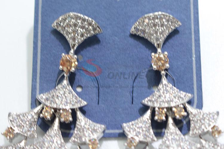 Recent design zircon earring