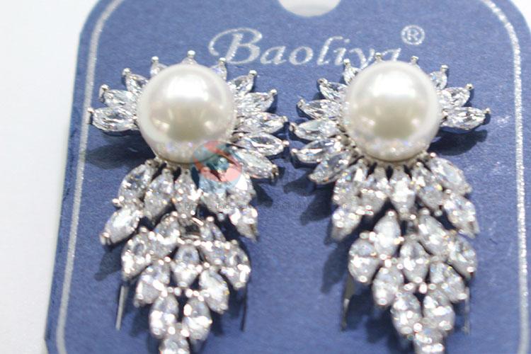 Good quality zircon earring