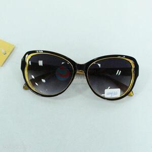 Factory Wholesale Plastic Sun Glasses for Sale
