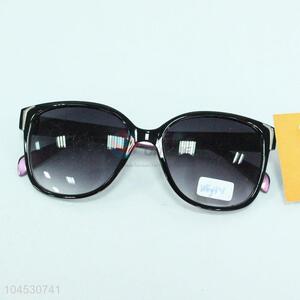 Wholesale Nice Plastic Sun Glasses for Sale