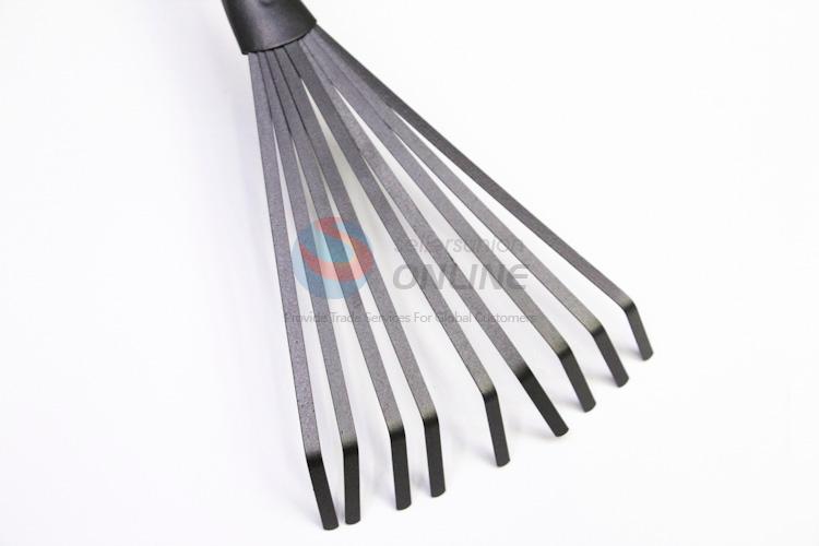 Fashion Style Iron Garden Rake Tool with Plastic Handle