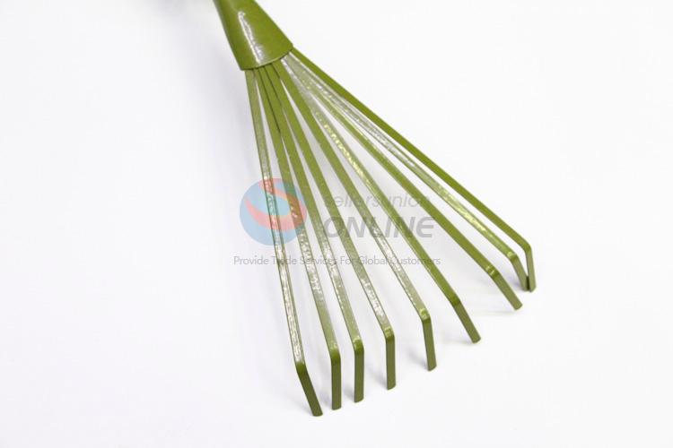 High Quality Iron Garden Rake Tool with Plastic Handle