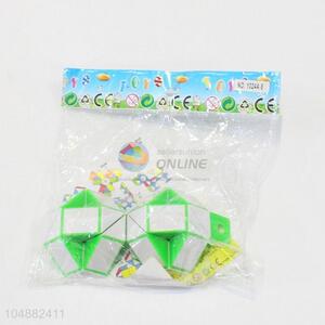 Serviceable Green and White Color Educational Speed Magic Toys Twist Cube Puzzle Toys