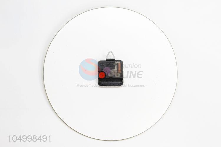 Pretty Cute Square Shaped Glass Wall Clock for Home Decoration