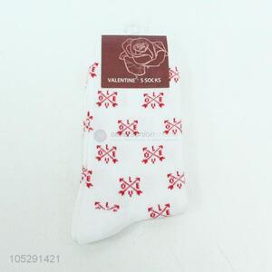 Customized cheap fashion kids winter socks with love pattern