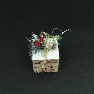 Delicate style foam packaged Christmas gift pendant