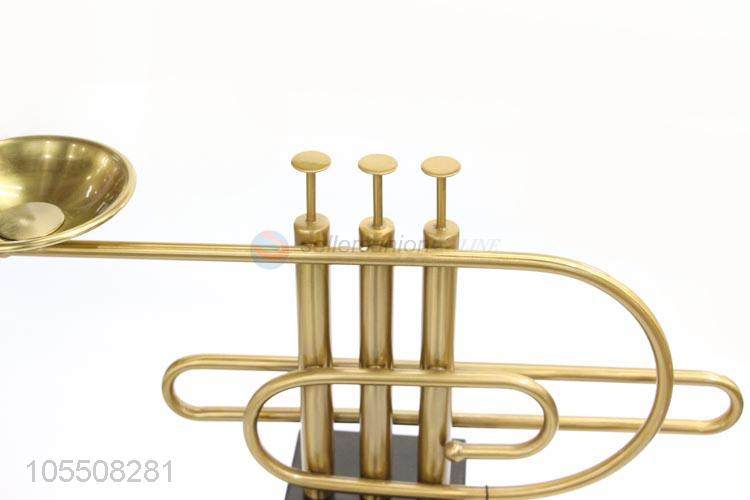 Factory promotional home decor trumpet shape iron candlestick