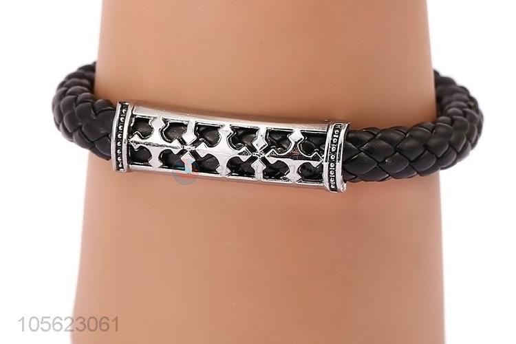 Wholesale Exquisite PU Bracelet Retro Punk Bracelet