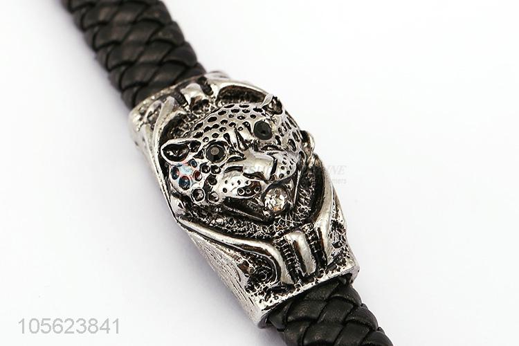 Unique Design Vintga Punk Bracelet Fashion Leather Wristband