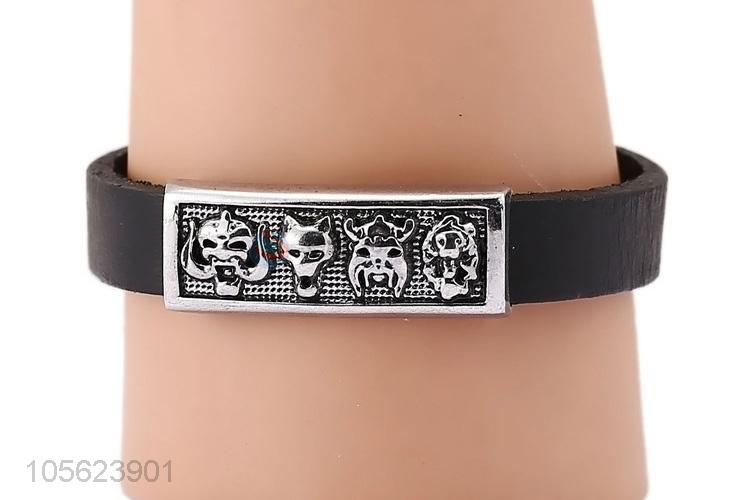 New Design Leather Wristband Retro Punk Bracelet Fashion Jewelry