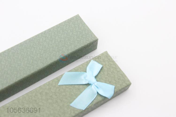 Hot selling luxury packaging gift box with ribbon