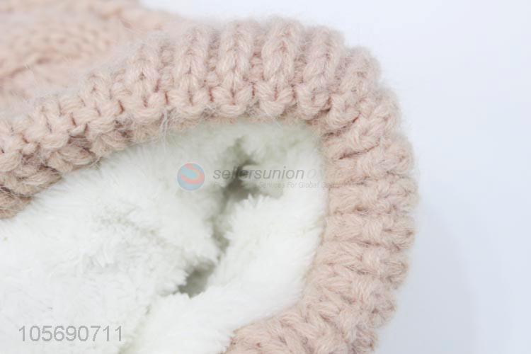 Low Price Cartoon Winter Warm Knitting Hat for Children