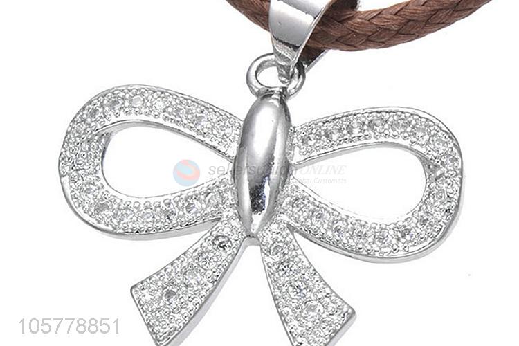 Good Quality Hollow Out Bowknot Shape Pendant Fashion Necklace