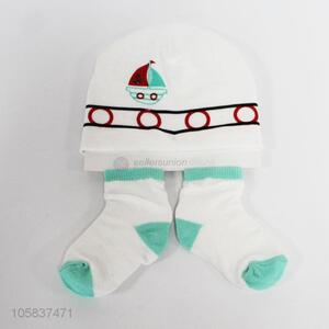 Factory Promotional Baby Hat and Socks Set