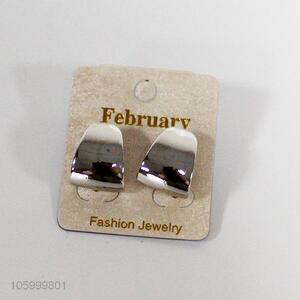 Good quality silver chunky smooth women earstuds