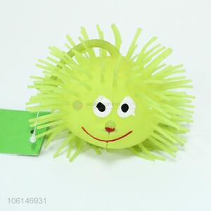 Low price small soft puffer flashing toy ball for children