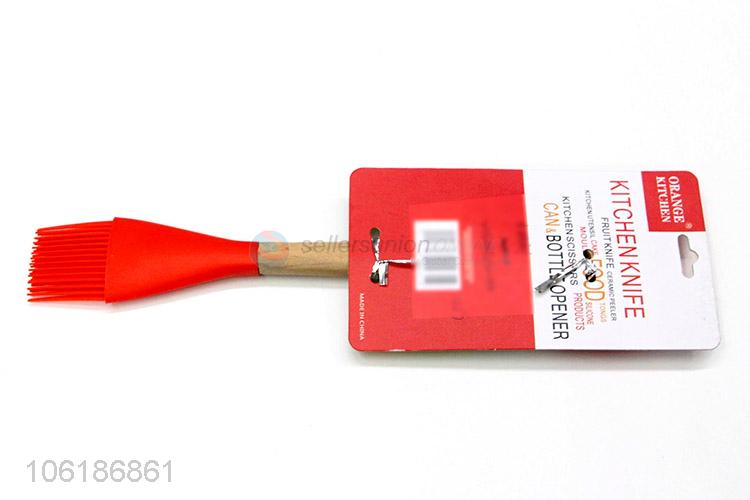 Bottom price food grade silicone bbq brush with wooden handle