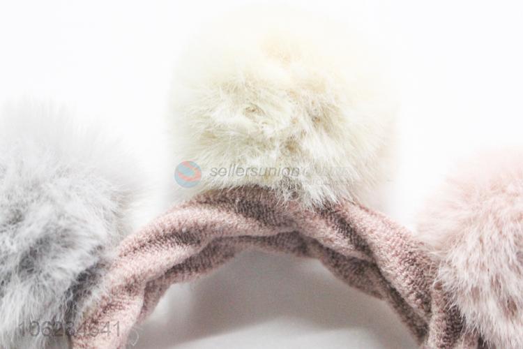 Factory direct supply fashion artificial fur ball hair ring