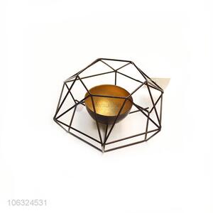 Hot Selling Wedding Tabletop Decor Modern Geometric Shape Iron Candlestick Holder