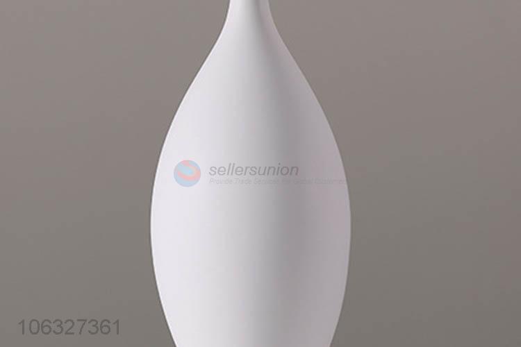 Simple Design Home Decoration White Matte Ceramic Flower Vase