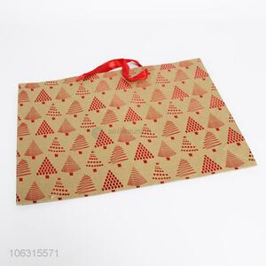Popular Christmas tree printed kraft paper gift bag