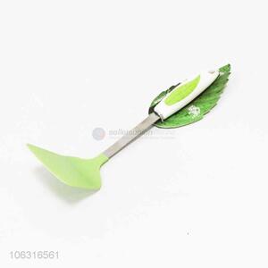 High sales food grade frying spatula with green leaf printed handle