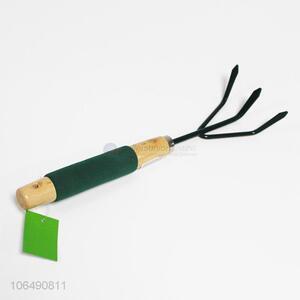 High quality 3 teeth garden rake metal rake with wood handle