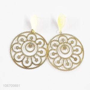 New Design Round Pendant Earring For Ladies