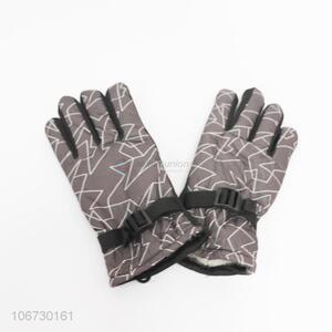 Best Sale Ski Gloves Fashion Sports Gloves