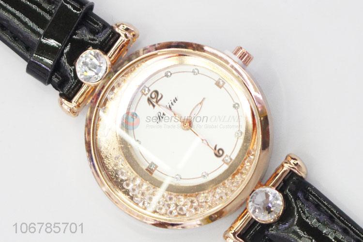 High Quality PU Watchband Wrist Watches For Women