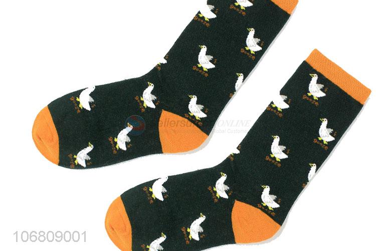 Best selling chic jacquard mid-calf length sock for women