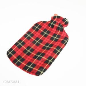 Hot sale 2000ml rubber hot water bag with checks printed cover