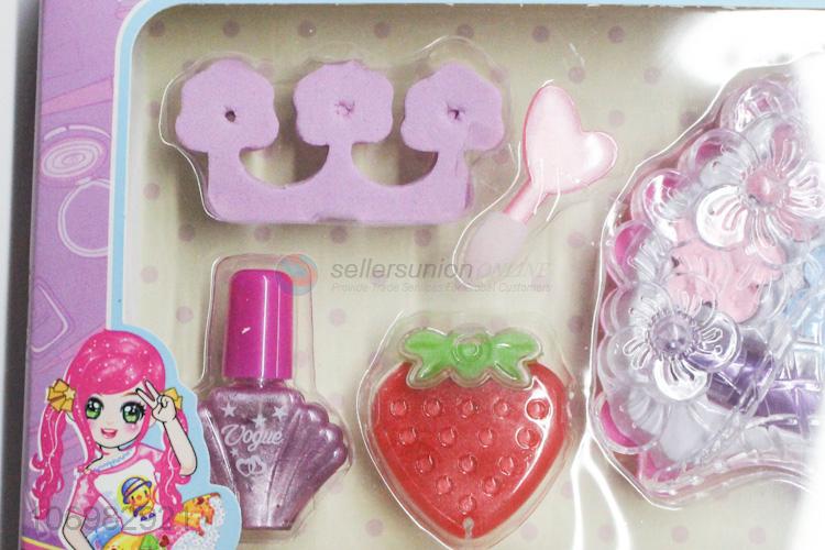 Cheap Girl Enjoying Playing Beauty Set Plastic Makeup Set Toy Children Cosmetic Toy