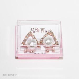 Wholesales pearl rhinestone alloy ear studs fashion jewelry