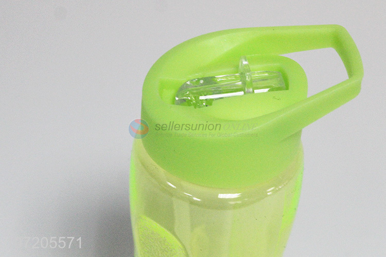650ml塑料水壶