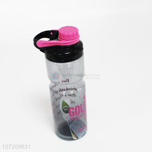 Factory Price Sports Water Bottle Portable Plastic Water Bottle