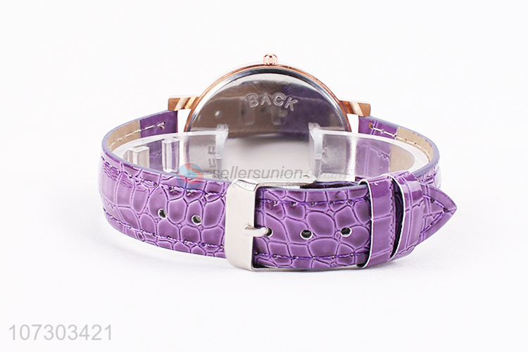 Popular Colorful PU Watchband Wrist Watch For Women