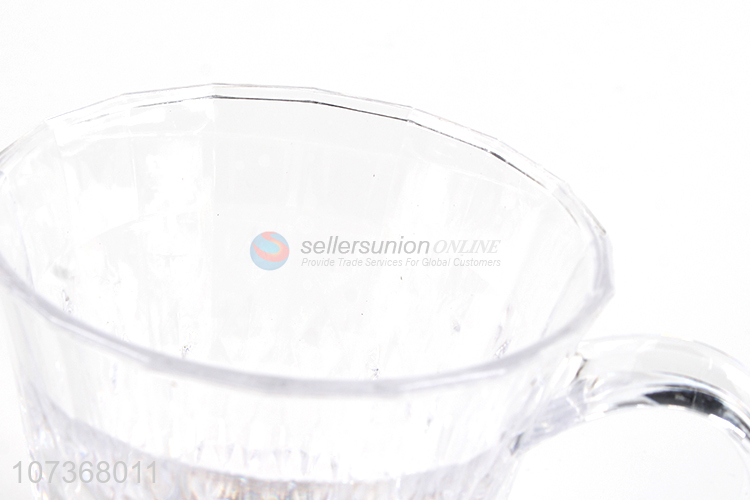 Hot selling colorful inductive led flashing plastic diamond cup whisky cup
