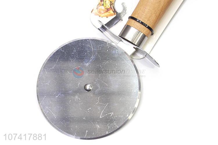 Best Quality Big Pizza Slicer Wooden Handle Pizza Cutter