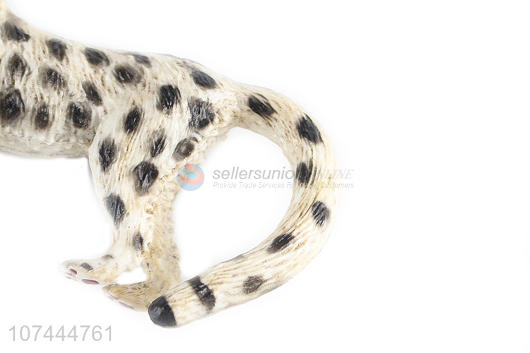 Good quality realistic solid animal model toy pvc snow leopard toy