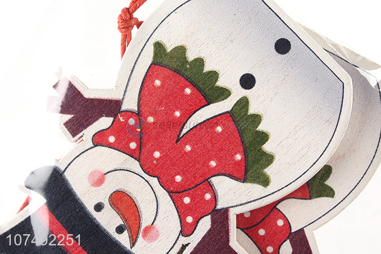 Hot Selling Christmas Snowman Shape Wooden Pendant Christmas Decoration