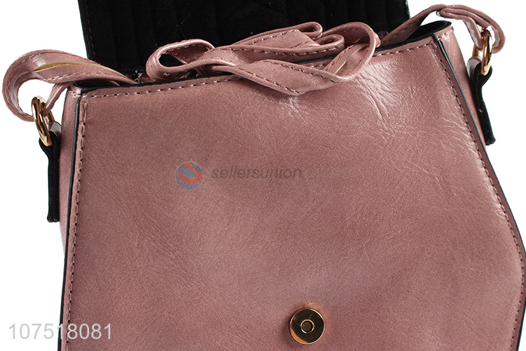 Wholesale Portable Leather Shoulder Bag Messenger Bag