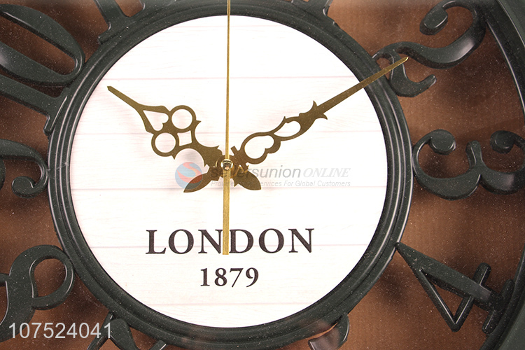 Wholesale trendy plastic wall clock hollowed-out silent quartz clock for bedroom decoration